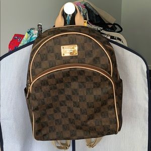 Michael Kors Backbag